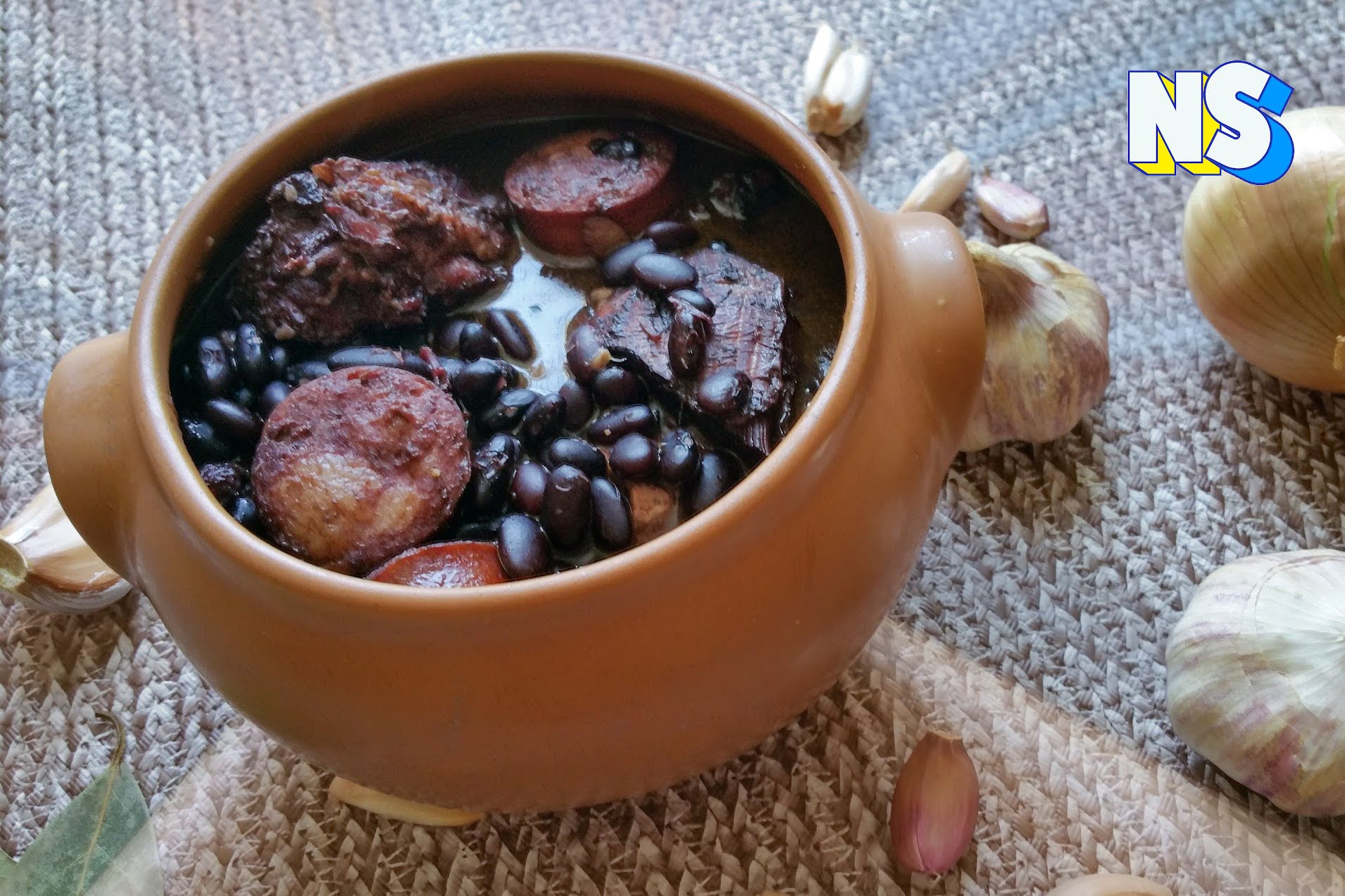 Que Rico: Feijoada, the National Dish of Brazil