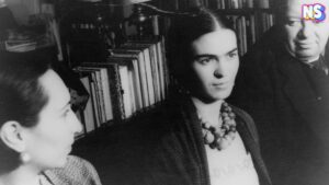 Photograph of Frida Kahlo in 1932.